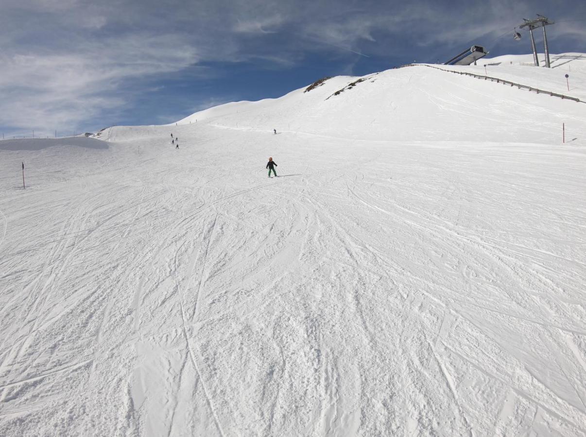 Modern Mountain Apart Directly By Skiing Area Rauris Exterior foto